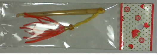 OX-BONE EARPICK 牛骨耳挖