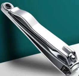 NAIL CLIP